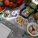 Alojamento de Acomodação e Pequeno-almoço La Dimora 4*