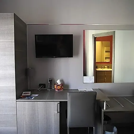 La Dimora Bed & Breakfast 4*