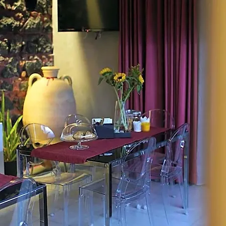 Bed & Breakfast La Dimora 4*
