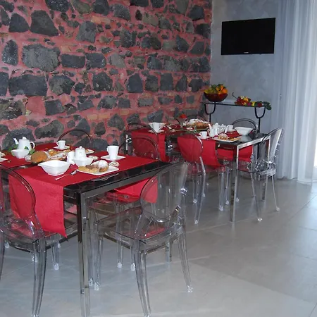 La Dimora Bed & Breakfast